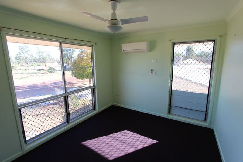 7 Cypress Street, Charleville QLD 4470, Charleville - Thumbnail 8