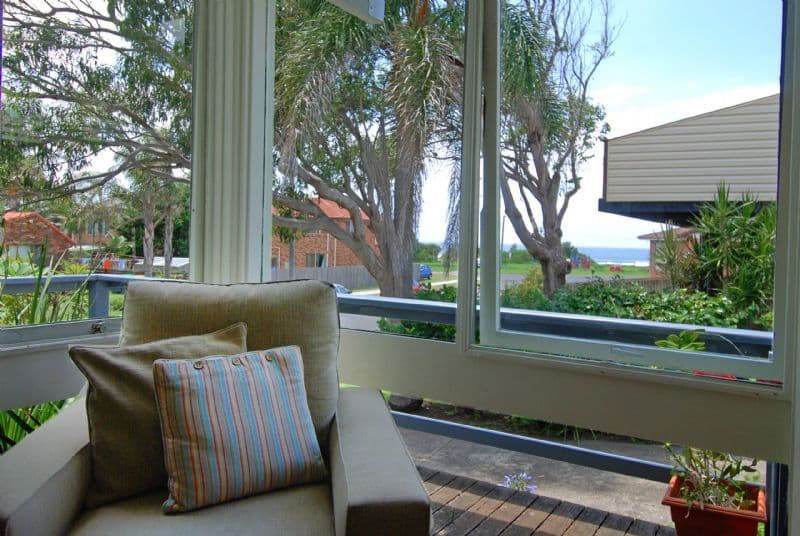10 Moona Avenue, KIAMA DOWNS NSW 2533, Kiama Downs - Thumbnail 2