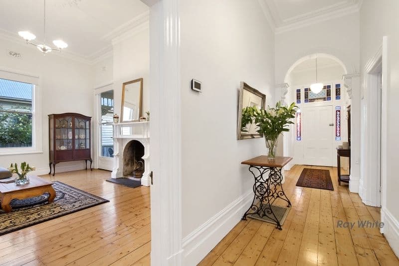 4 Buckland Avenue, Newtown VIC 3220, Newtown - Thumbnail 2