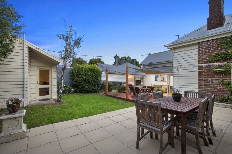 4 Buckland Avenue, Newtown VIC 3220, Newtown - Thumbnail 4
