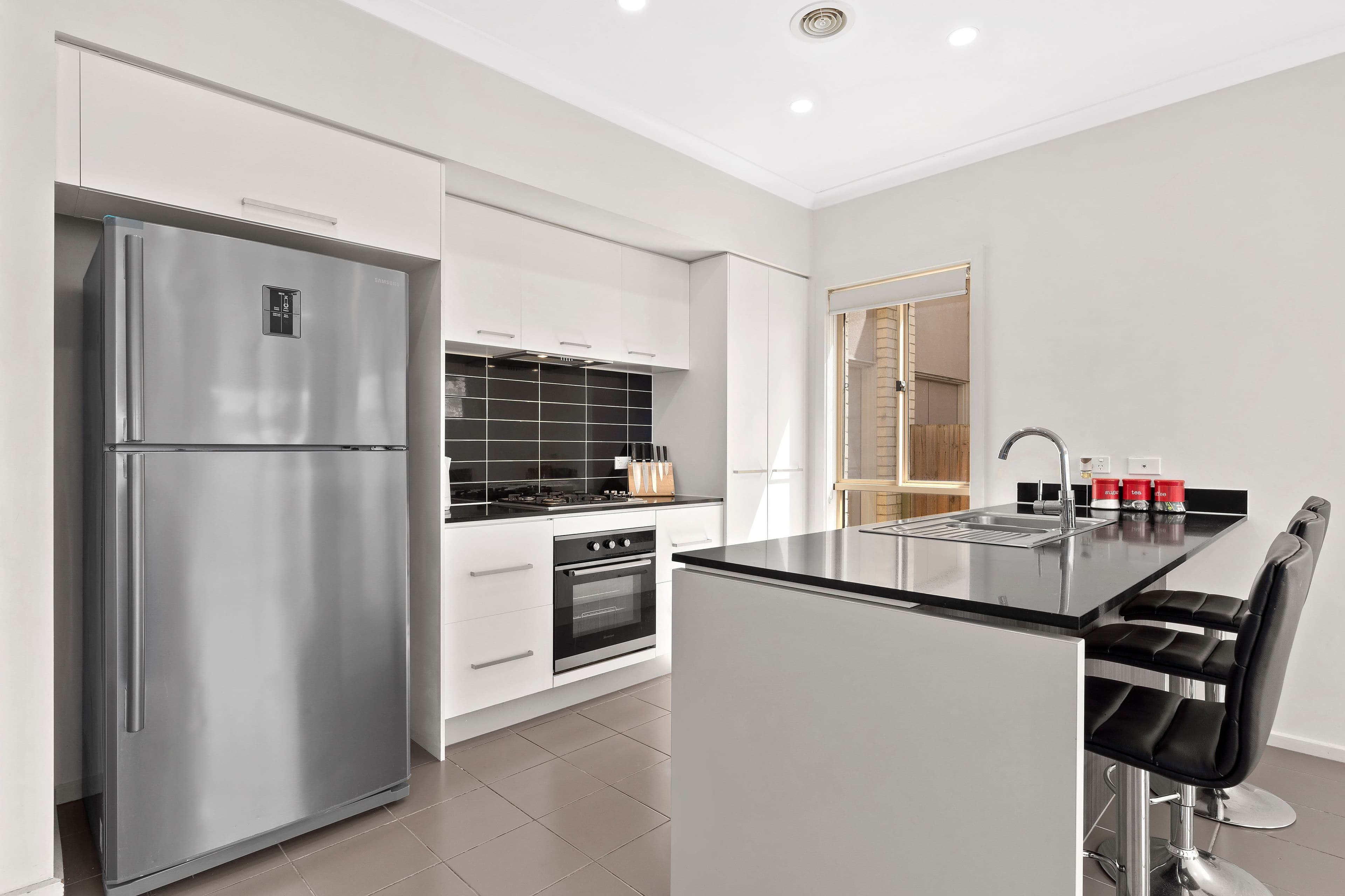 7 Amphion Street, Epping VIC 3076, Epping - Thumbnail 4