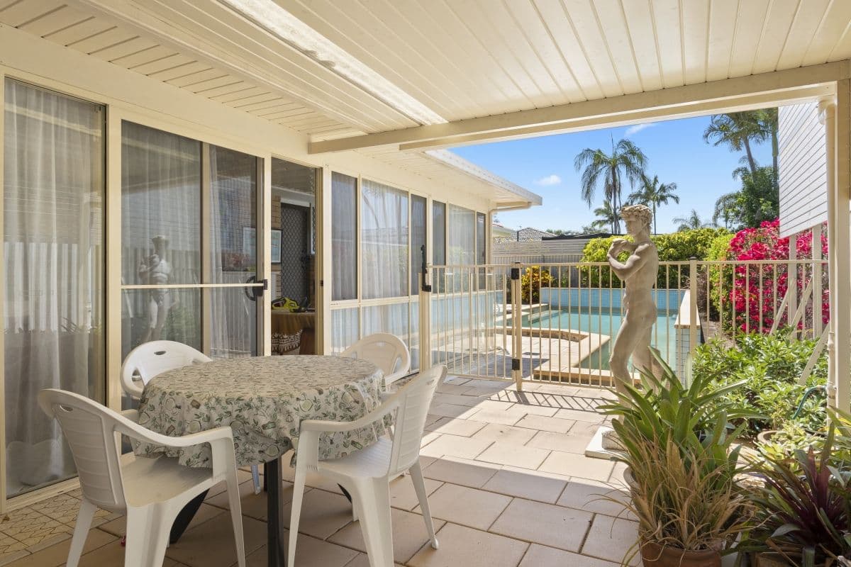 19 Fairsky Avenue, Mermaid Waters QLD 4218, Mermaid Waters - Thumbnail 5