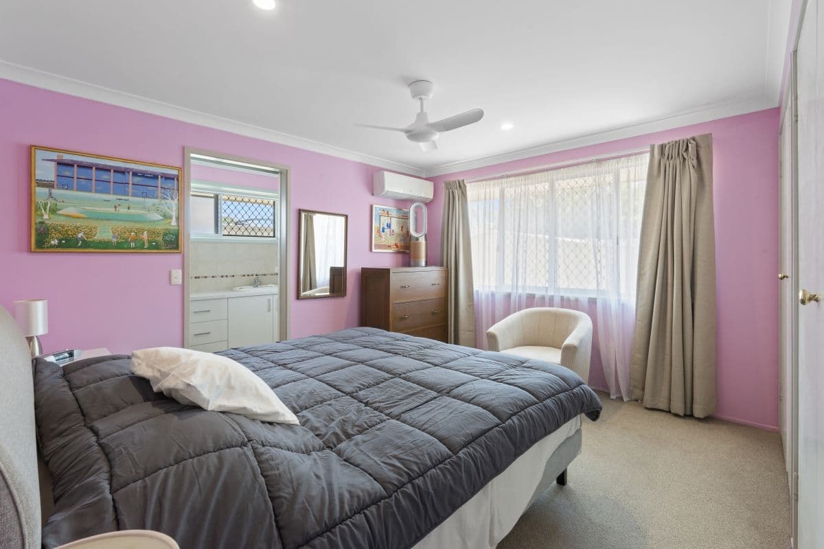 19 Fairsky Avenue, Mermaid Waters QLD 4218, Mermaid Waters - Thumbnail 7