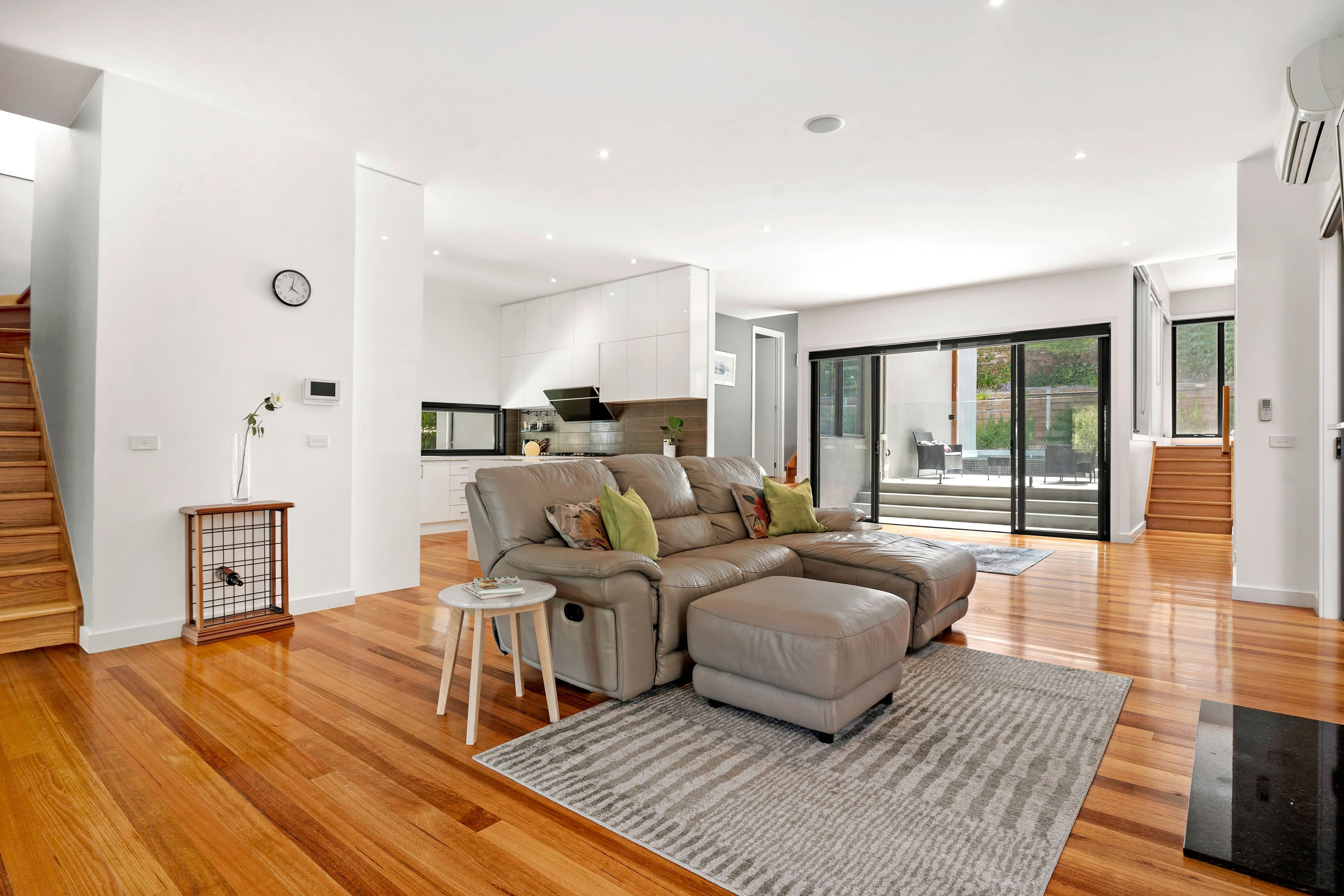 35 Jacana Street, Chadstone VIC 3148, Chadstone - Thumbnail 2
