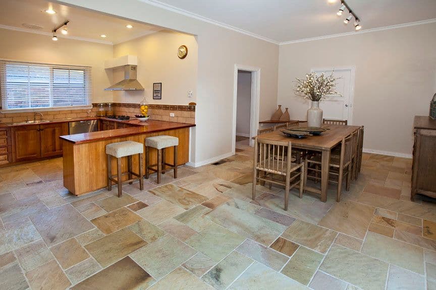 12 Sesame Street, MOUNT WAVERLEY VIC 3149, Mount Waverley - Thumbnail 5