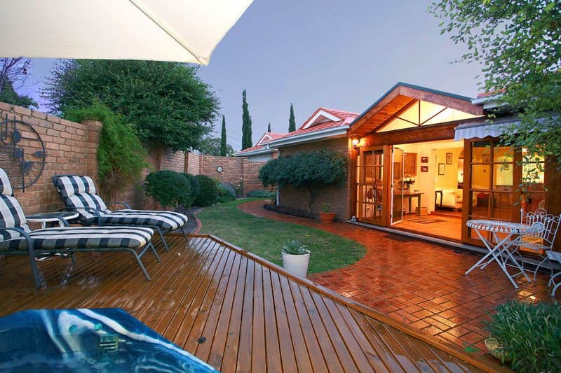 30 Eucalypt Avenue, TEMPLESTOWE LOWER VIC 3107, Templestowe Lower - Image 1