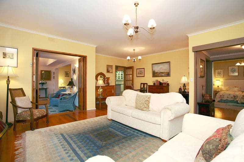 30 Eucalypt Avenue, TEMPLESTOWE LOWER VIC 3107, Templestowe Lower - Thumbnail 2