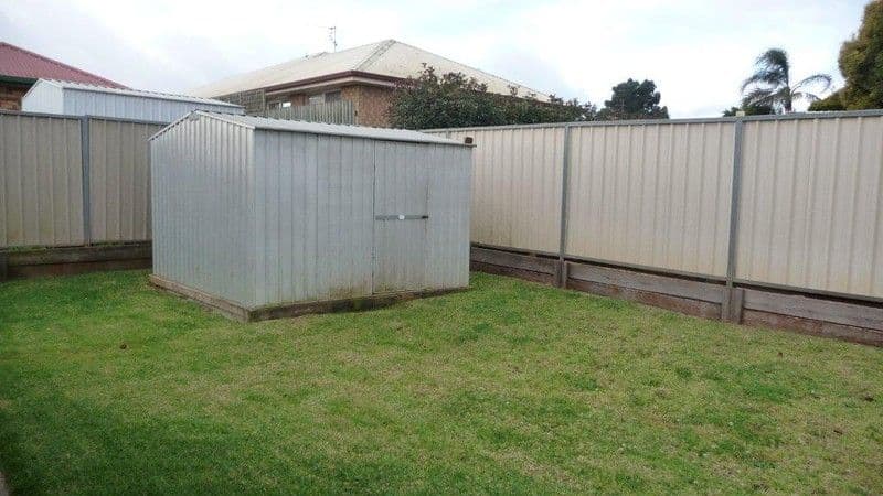 35 Gainsborough Drive, GLENVALE QLD 4350, Glenvale - Thumbnail 8