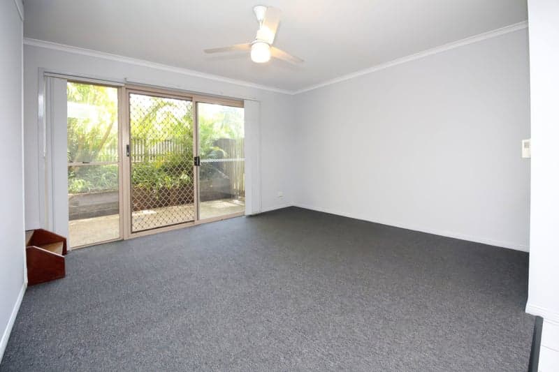 201/1-5 Pine Avenue, Little Bay - Thumbnail 5