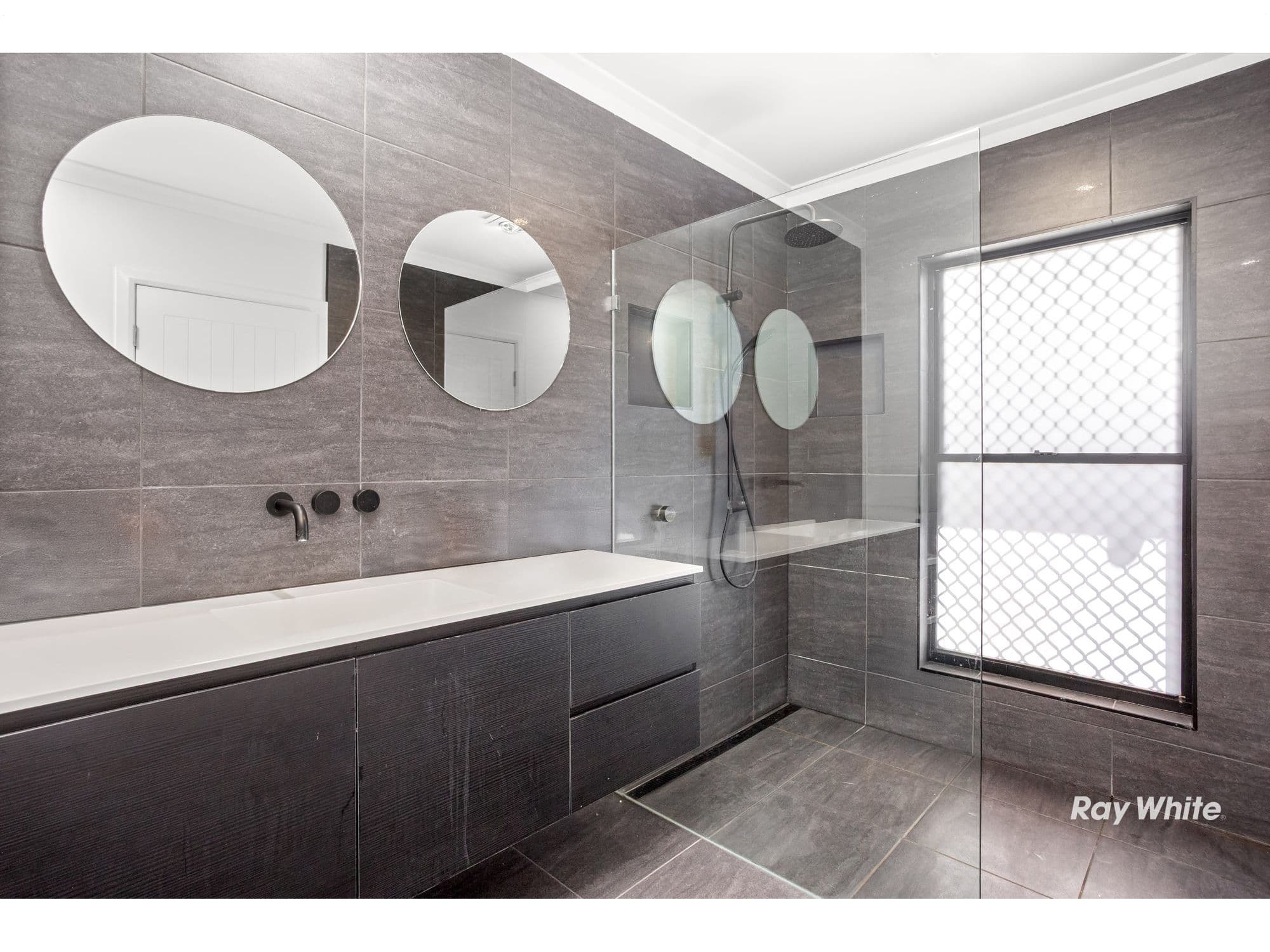 16 Ridgeway Close, Yeppoon QLD 4703, Yeppoon - Thumbnail 4