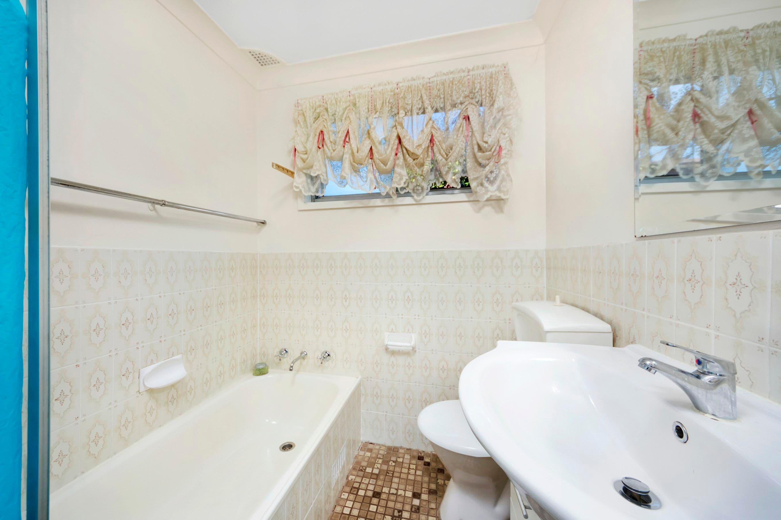 23A Salt Pan Road, PEAKHURST NSW 2210, Peakhurst - Thumbnail 4