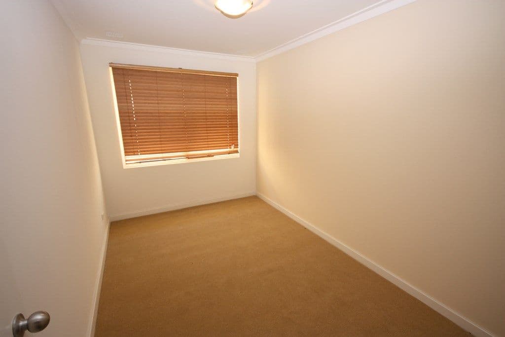11 Farmfield Way, MORLEY WA 6062, Morley - Thumbnail 8