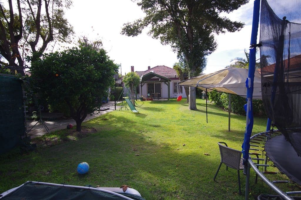 6 Welburn Street, NOLLAMARA WA 6061, Nollamara - Thumbnail 5