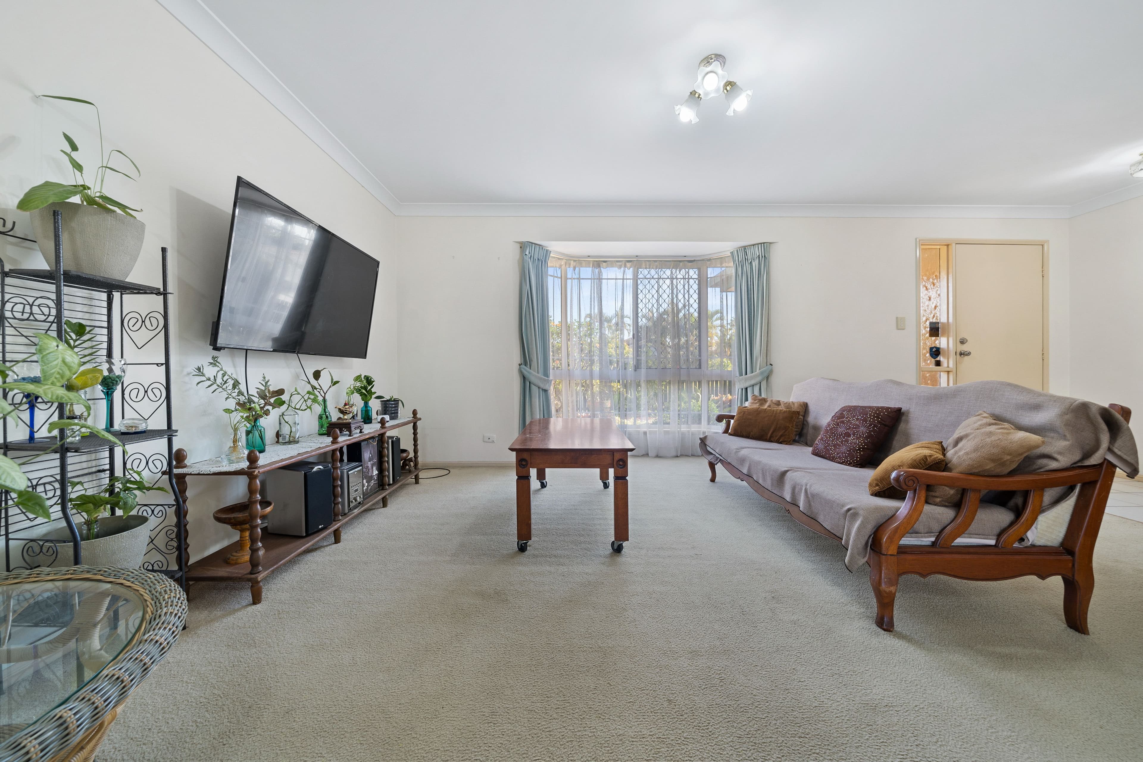 12 Rossmore Street, Heritage Park QLD 4118, Heritage Park - Thumbnail 2