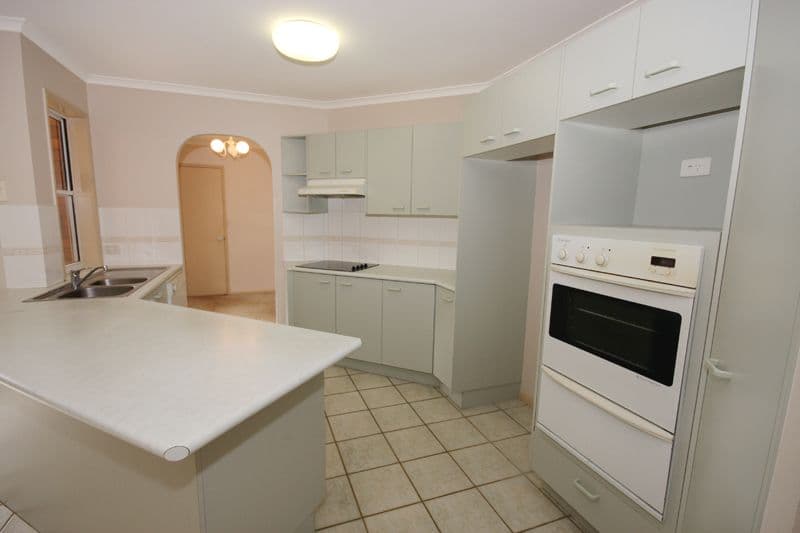 226 Karawatha Drive, BUDERIM QLD 4556, Buderim - Thumbnail 2