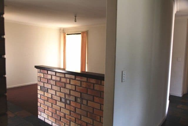 33 Nicolas Drive, CASUARINA WA 6167, Casuarina - Thumbnail 3