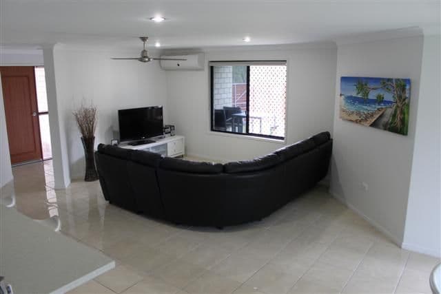 61 Sharyn Drive, GLADSTONE QLD 4680, Gladstone - Thumbnail 3