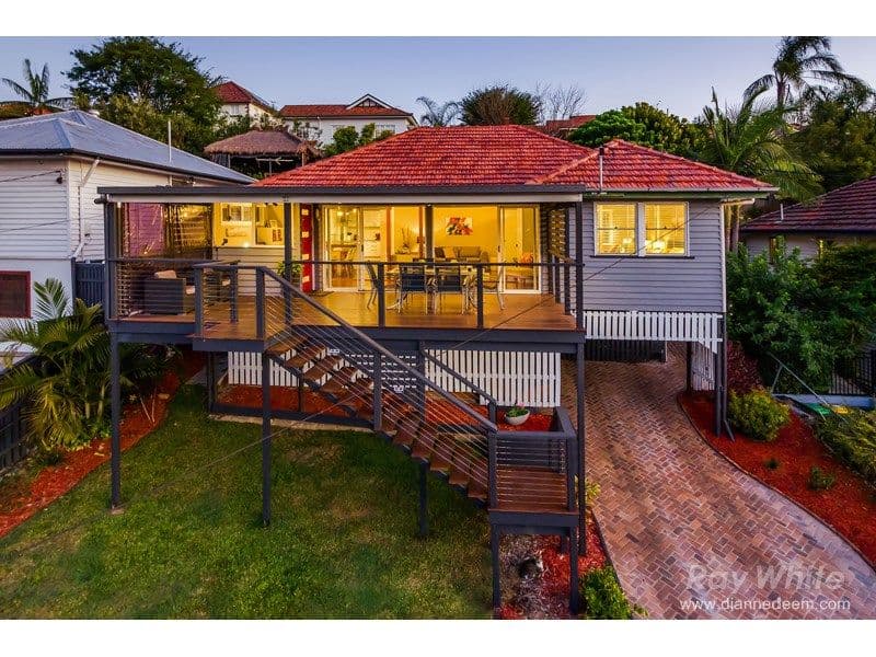 23 Oxley Drive, Holland Park QLD 4121, Holland Park - Thumbnail 2