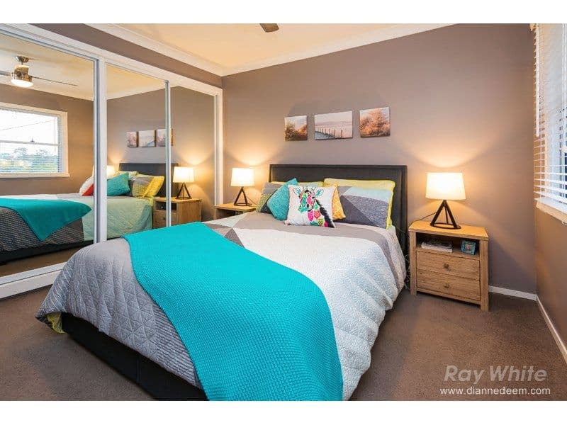 23 Oxley Drive, Holland Park QLD 4121, Holland Park - Thumbnail 8