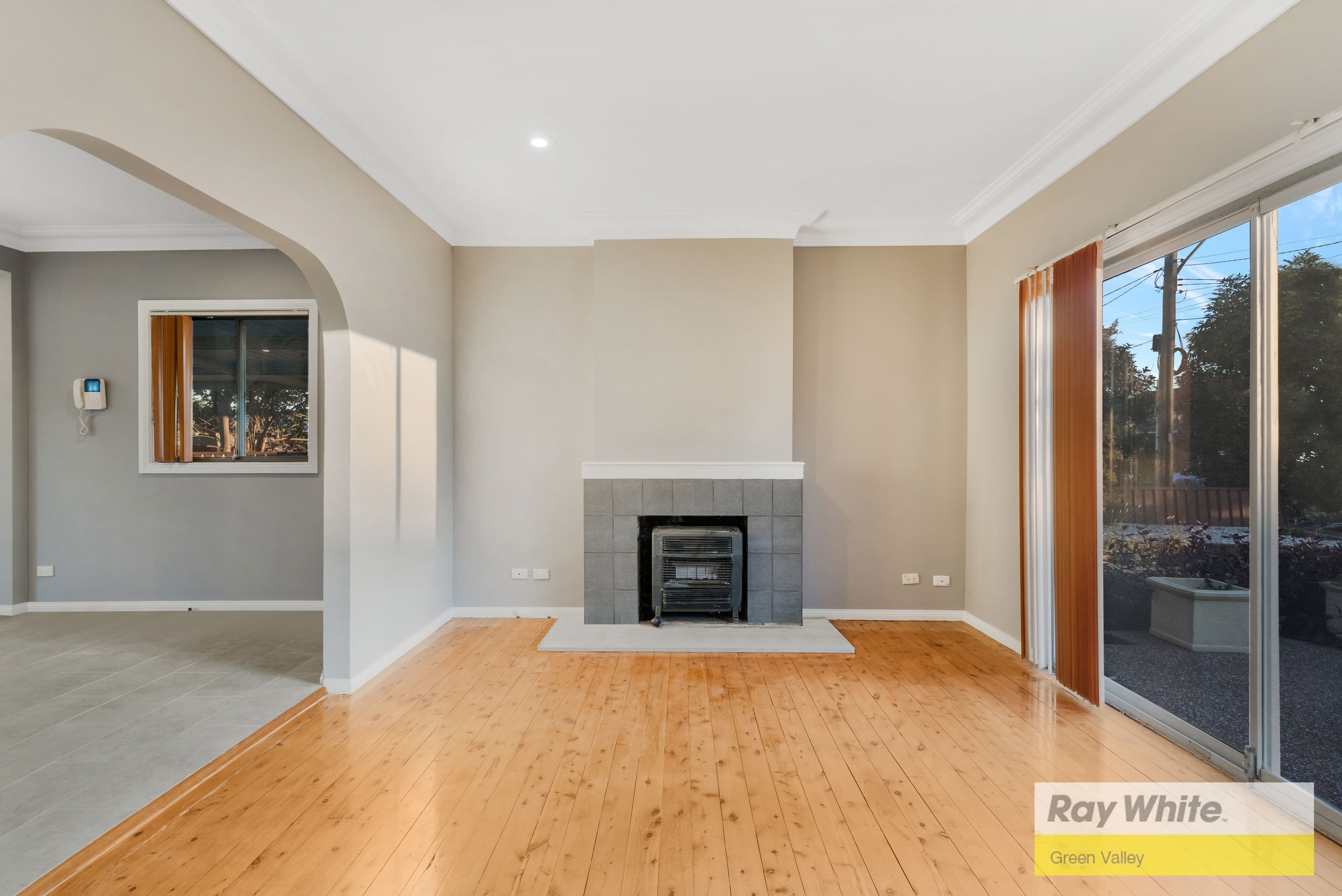 137 King Road, Fairfield West NSW 2165, Fairfield West - Thumbnail 2