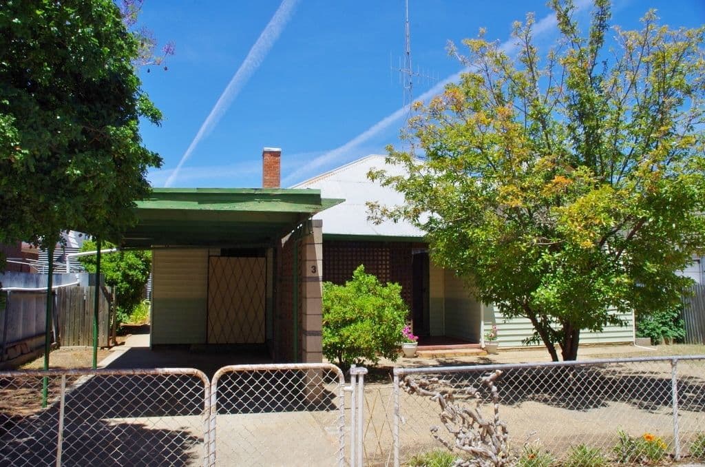 3 Thurk Street, Renmark SA 5341, Renmark - Thumbnail 2