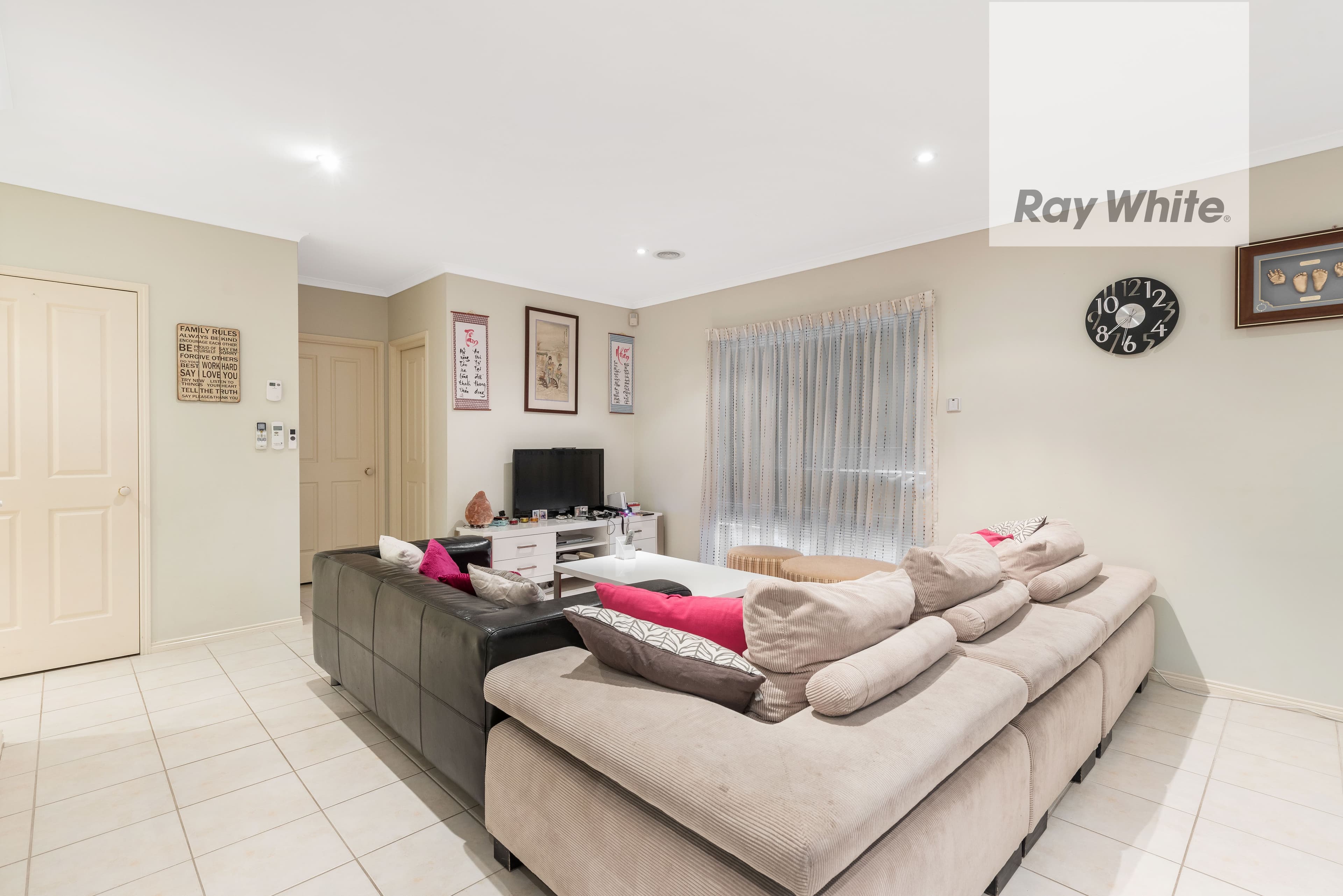 1 Highview Drive, South Morang VIC 3752, South Morang - Thumbnail 3