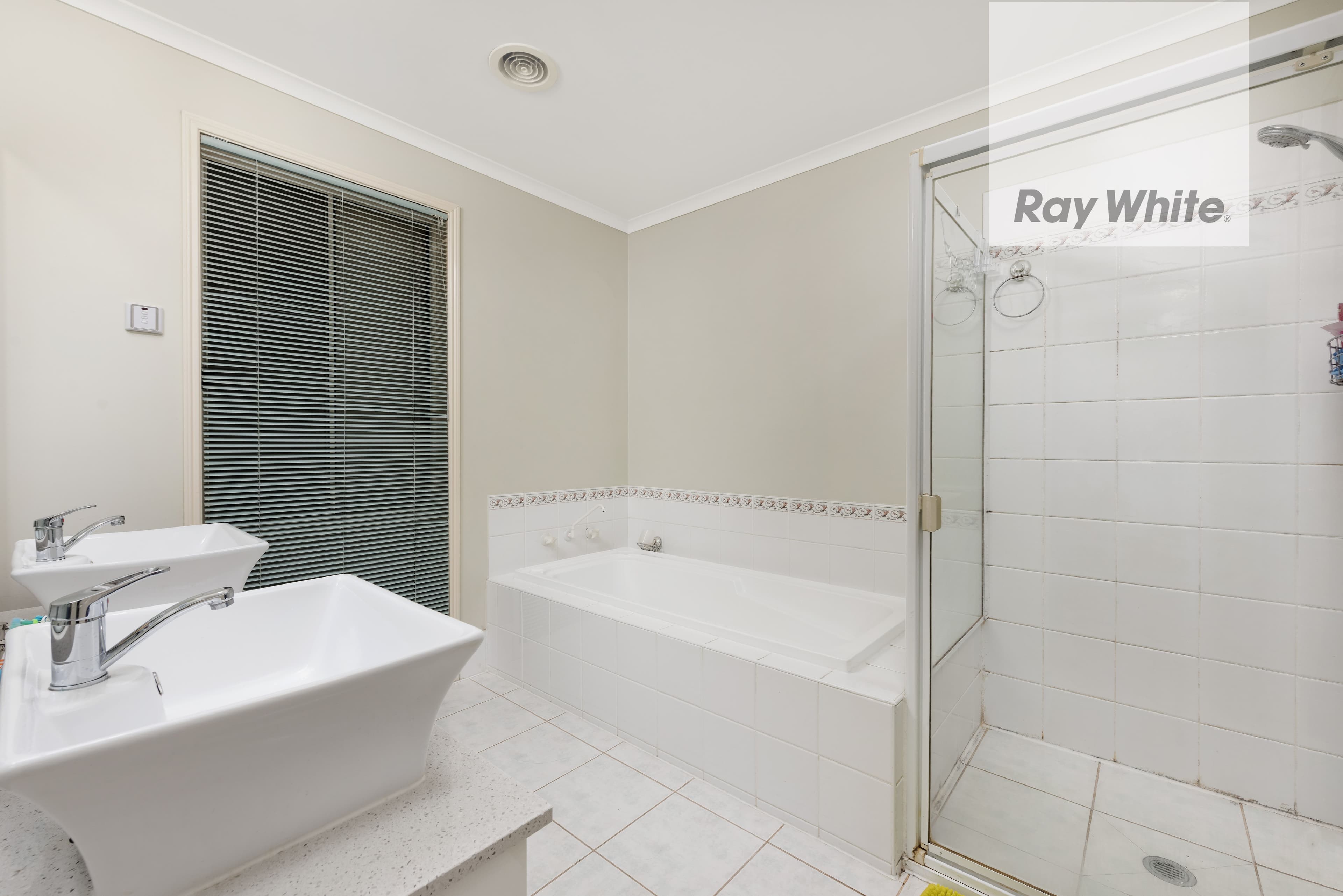 1 Highview Drive, South Morang VIC 3752, South Morang - Thumbnail 7