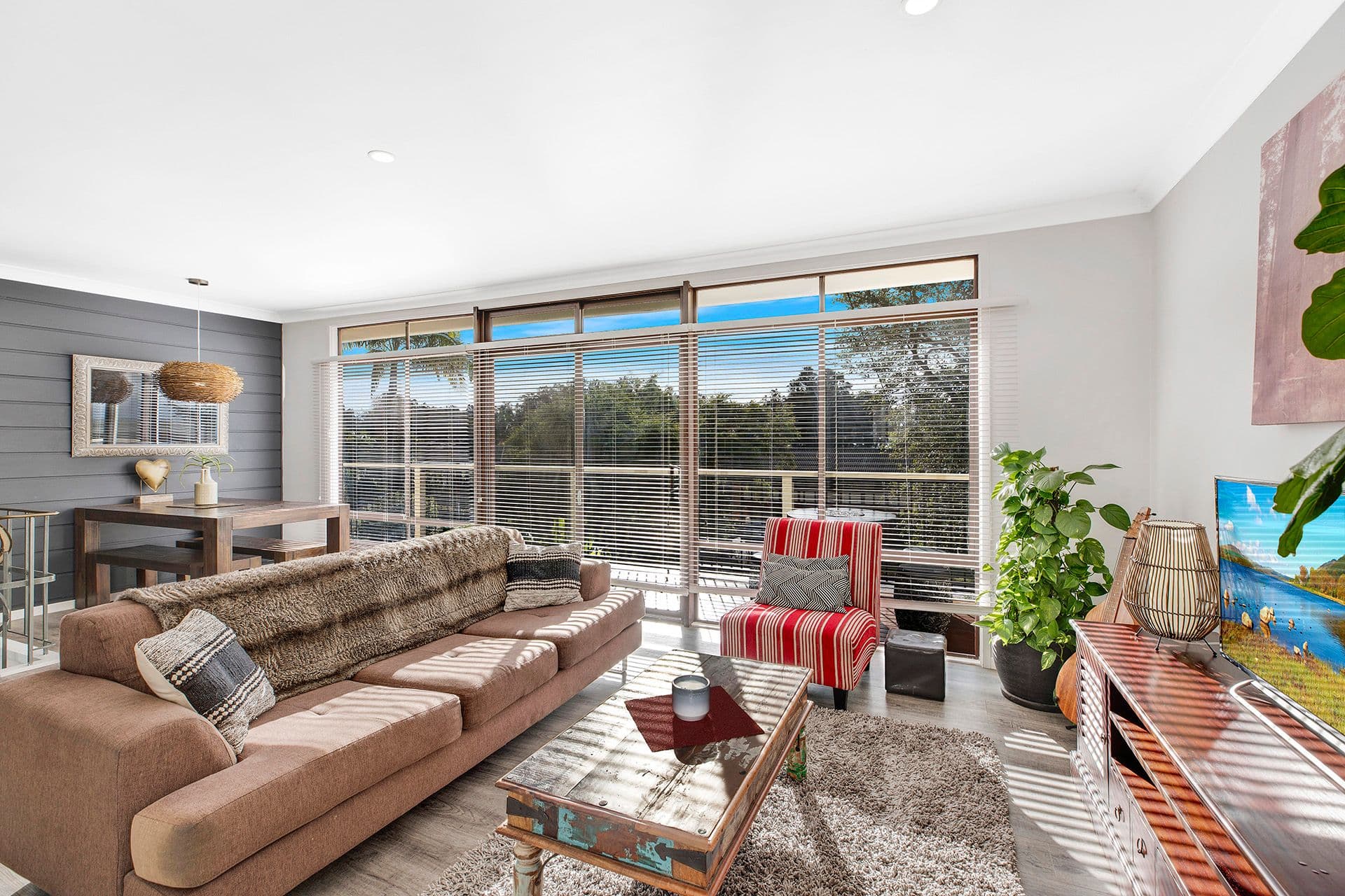 192 Lakedge Avenue, Berkeley Vale - Image 1