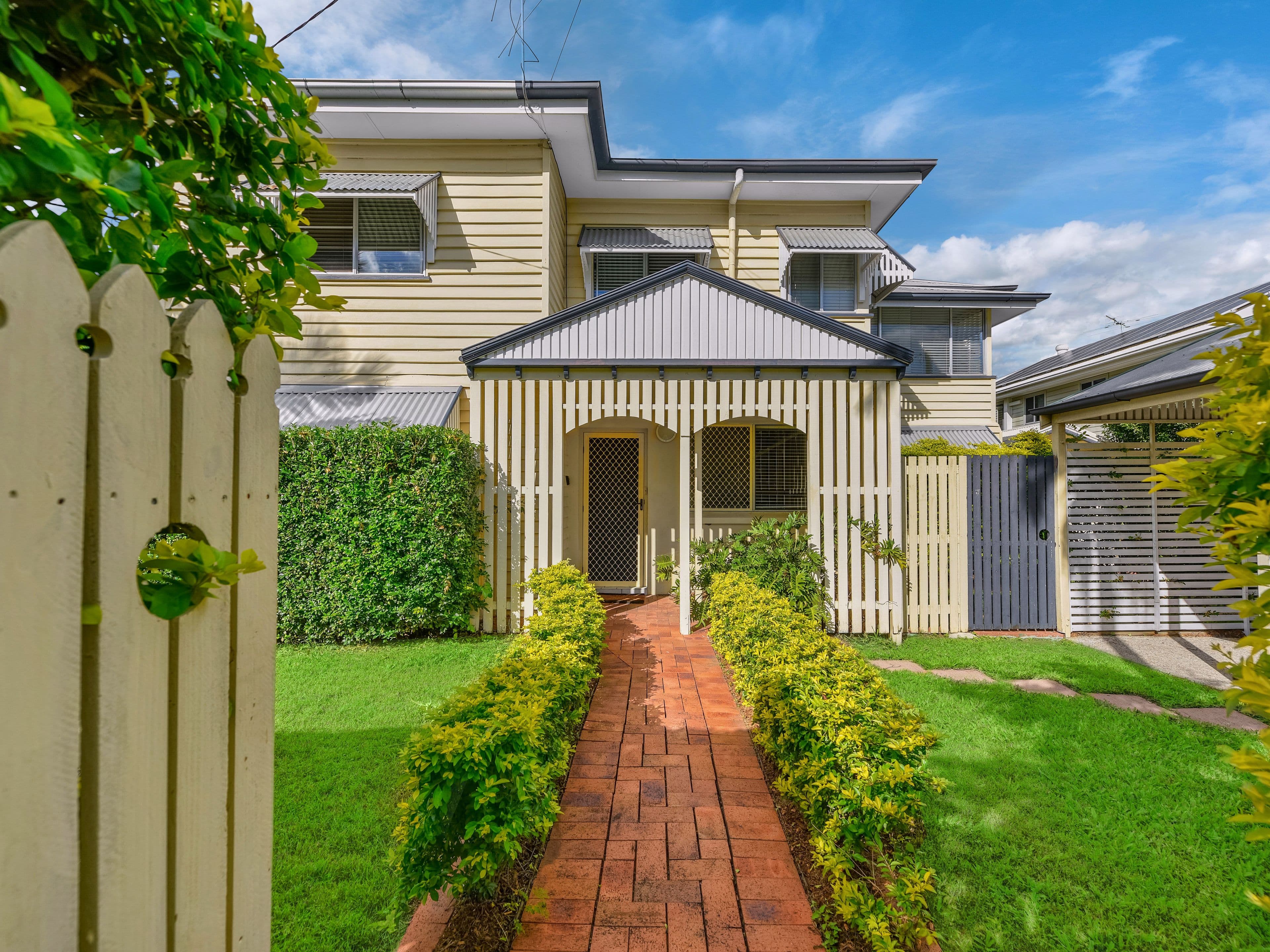 28 Turner Street, Corinda QLD 4075, Corinda - Thumbnail 2