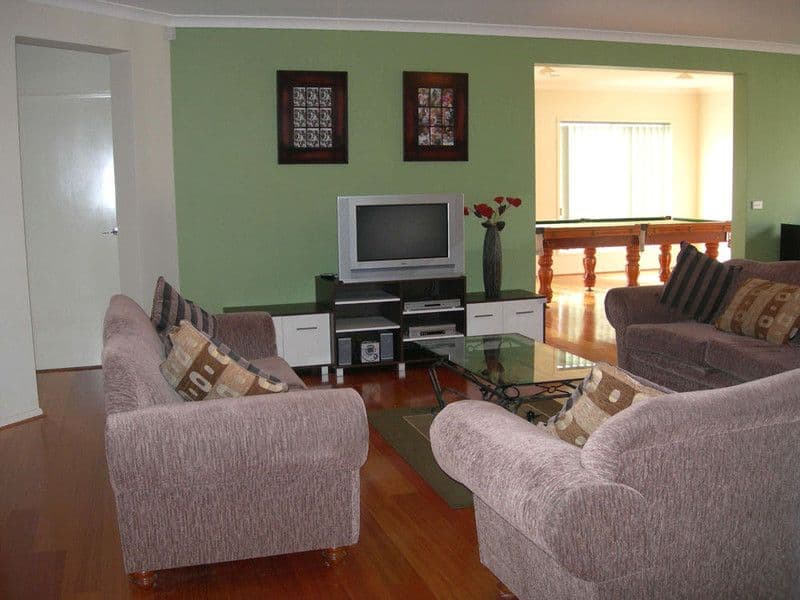 14 Kensei Street, MELTON VIC 3337, Melton - Thumbnail 4