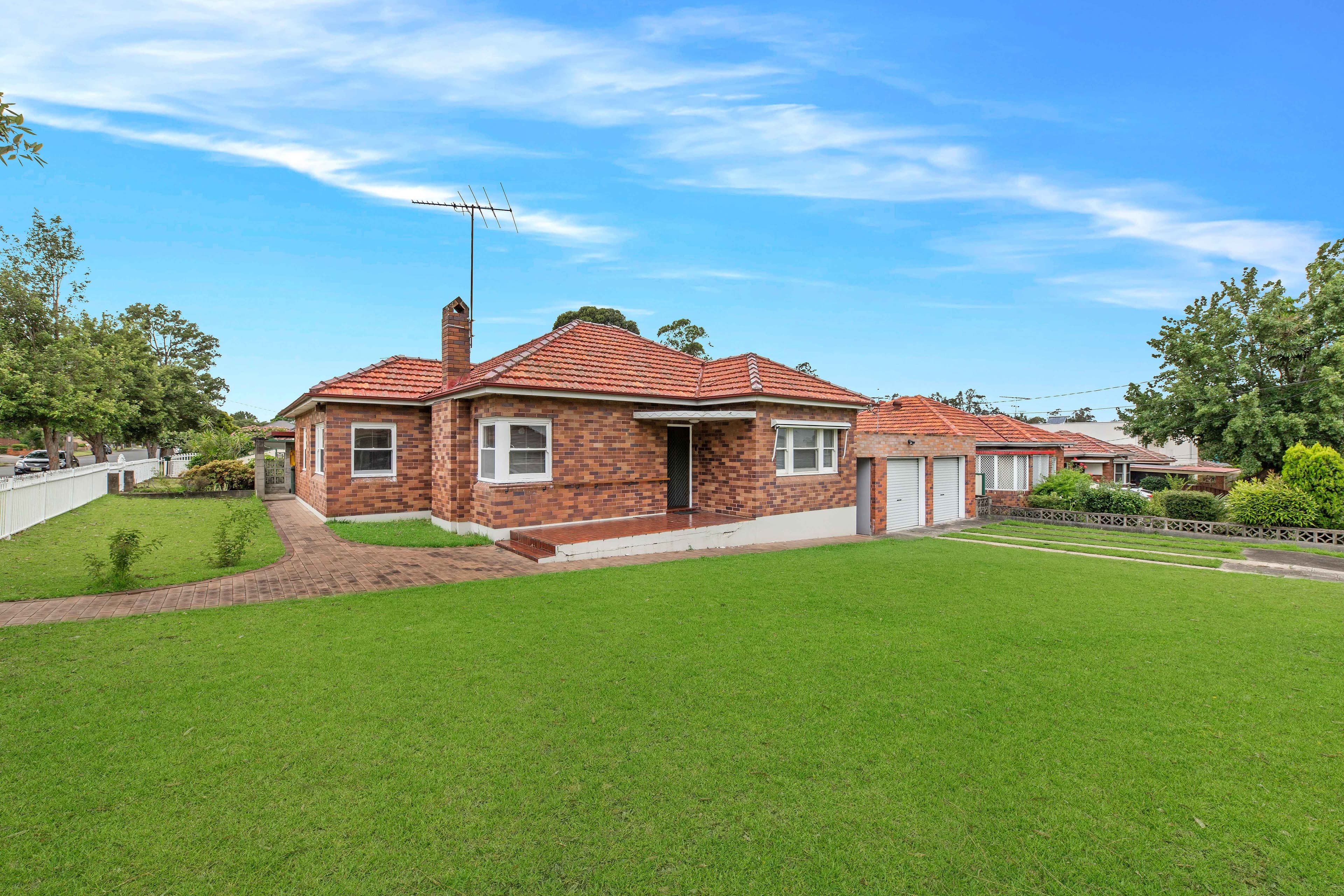 44 Arinya Street, Kingsgrove NSW 2208, Kingsgrove - Image 1