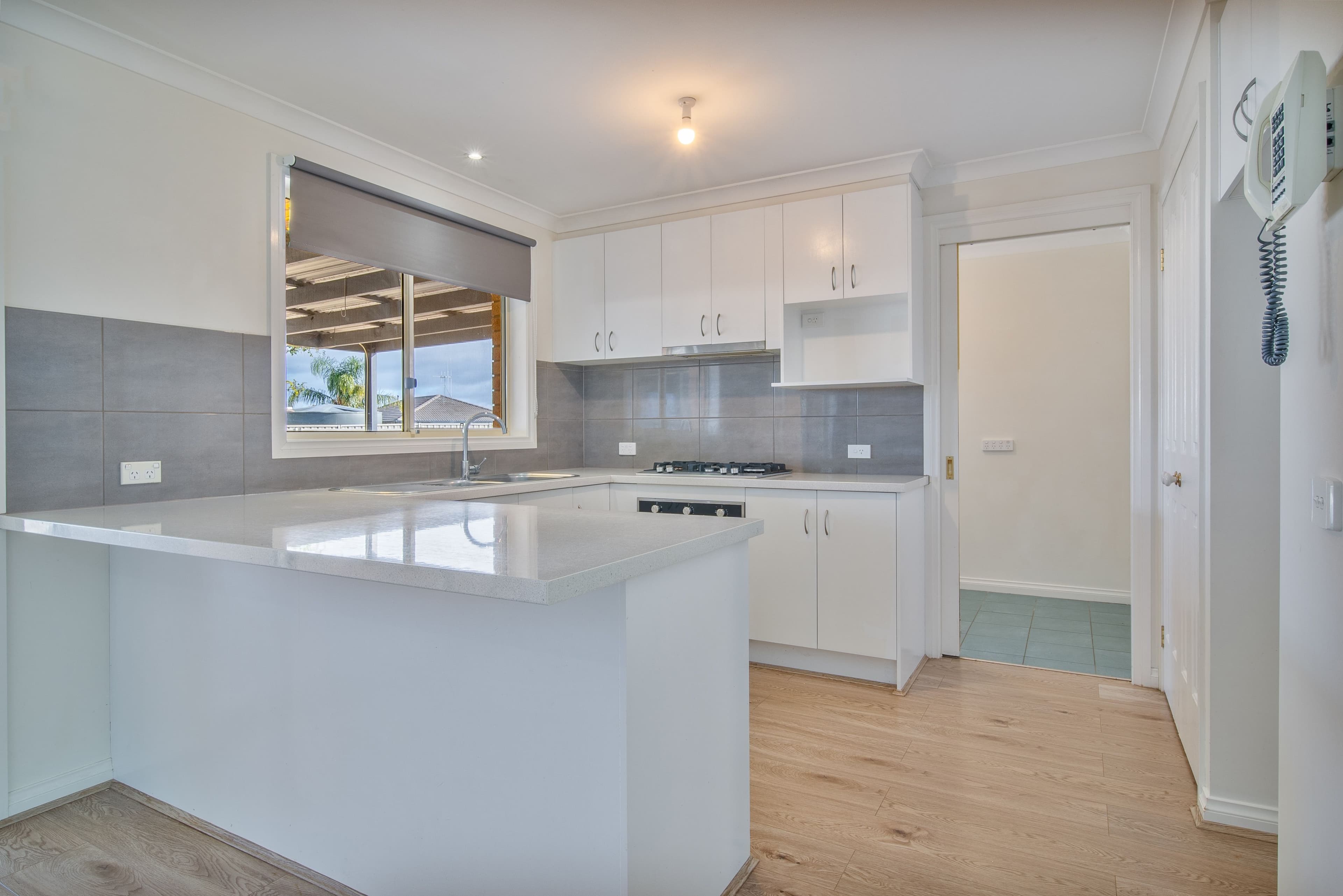19 Cassandra Crescent, Epsom VIC 3551, Epsom - Thumbnail 2