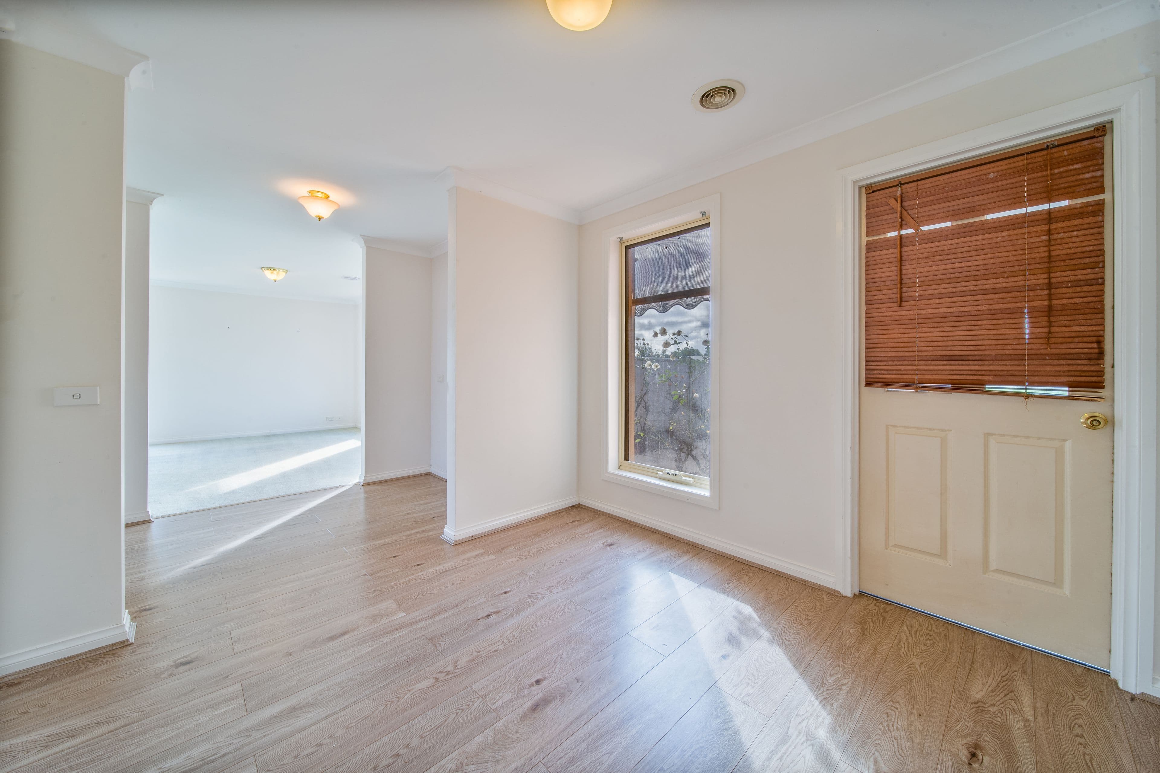 19 Cassandra Crescent, Epsom VIC 3551, Epsom - Thumbnail 6