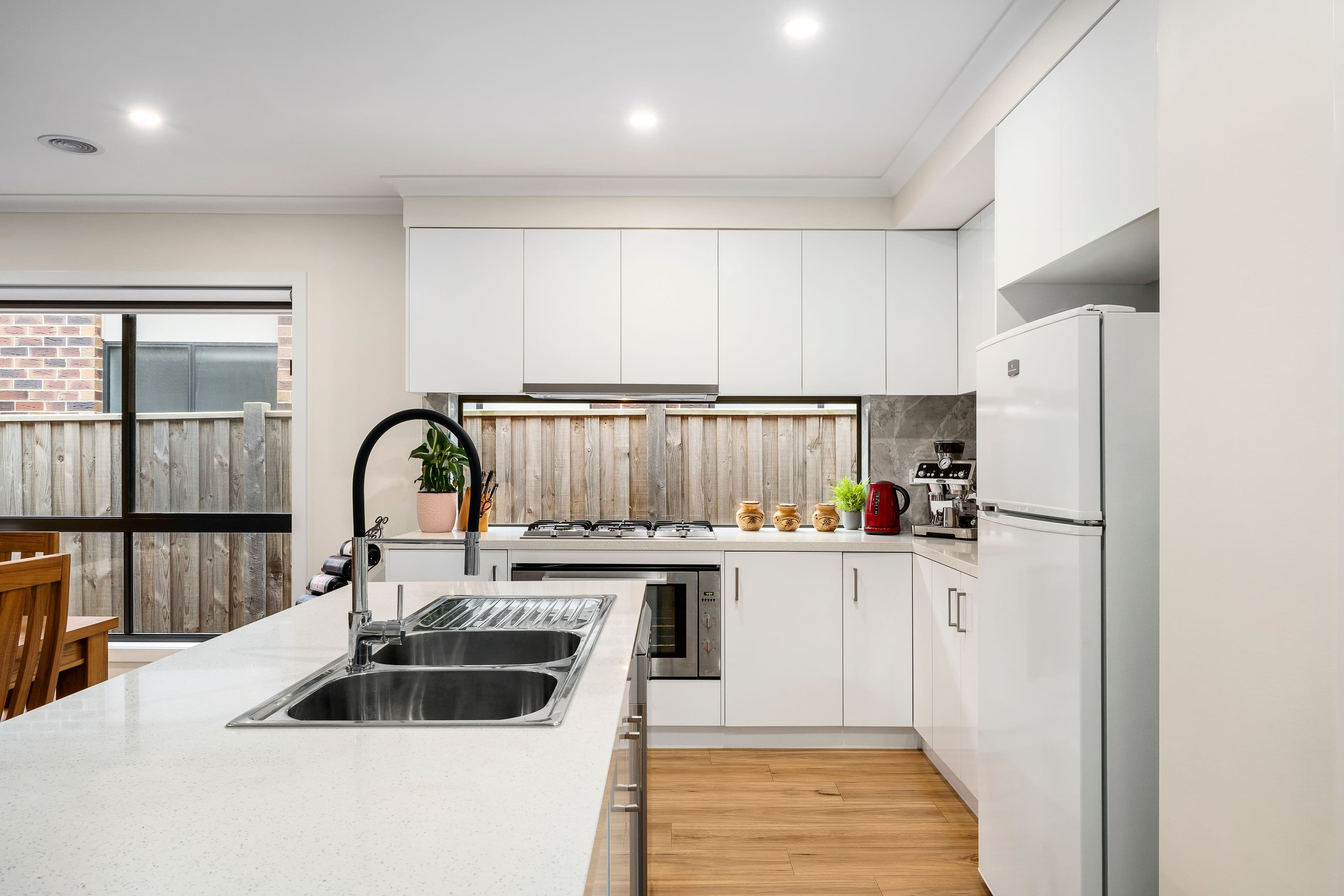 8 Burnett Drive, Beveridge VIC 3753, Beveridge - Thumbnail 2