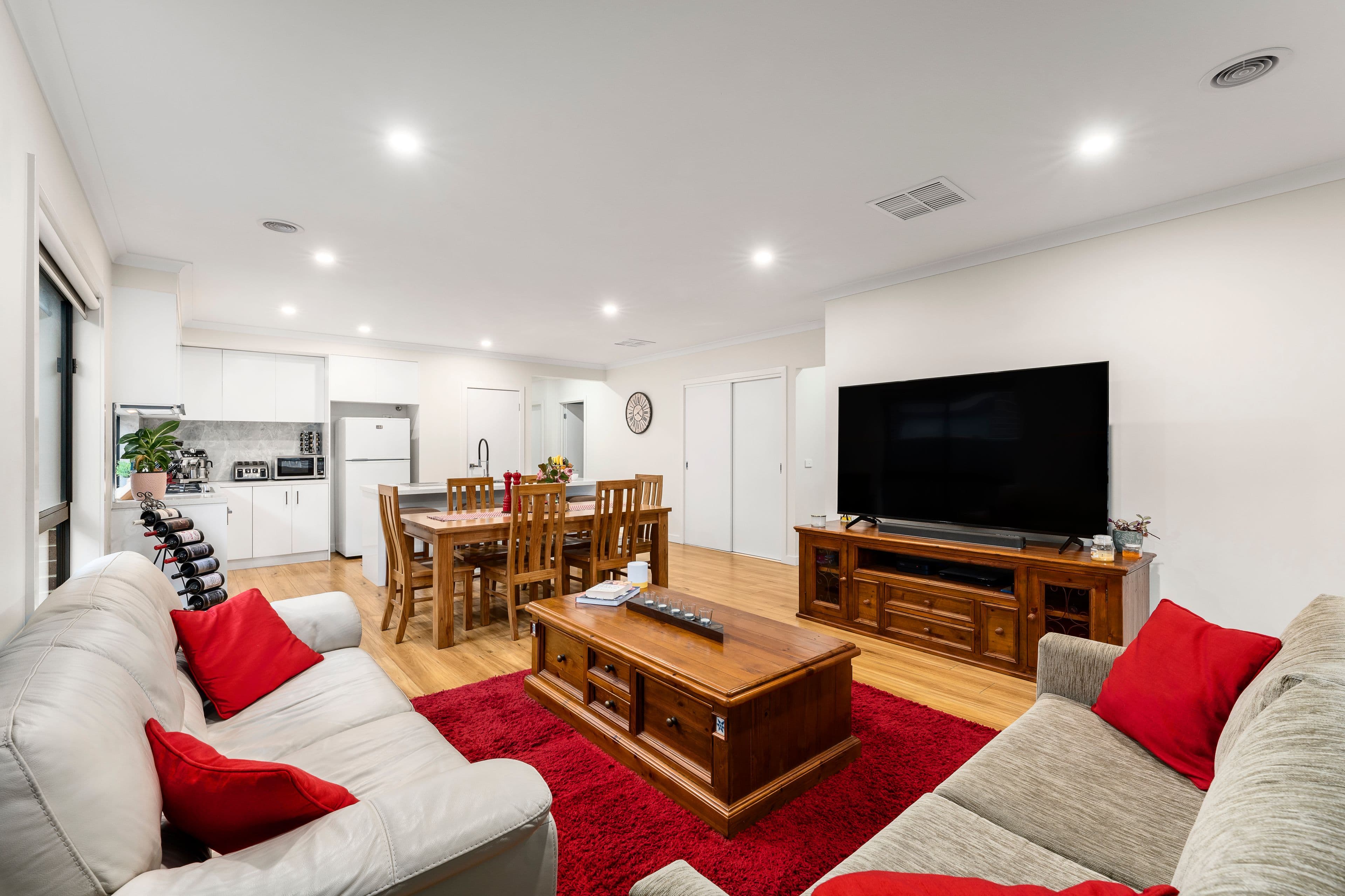 8 Burnett Drive, Beveridge VIC 3753, Beveridge - Thumbnail 5