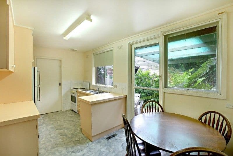 19 Murragong Avenue, BUNDOORA VIC 3083, Bundoora - Thumbnail 2