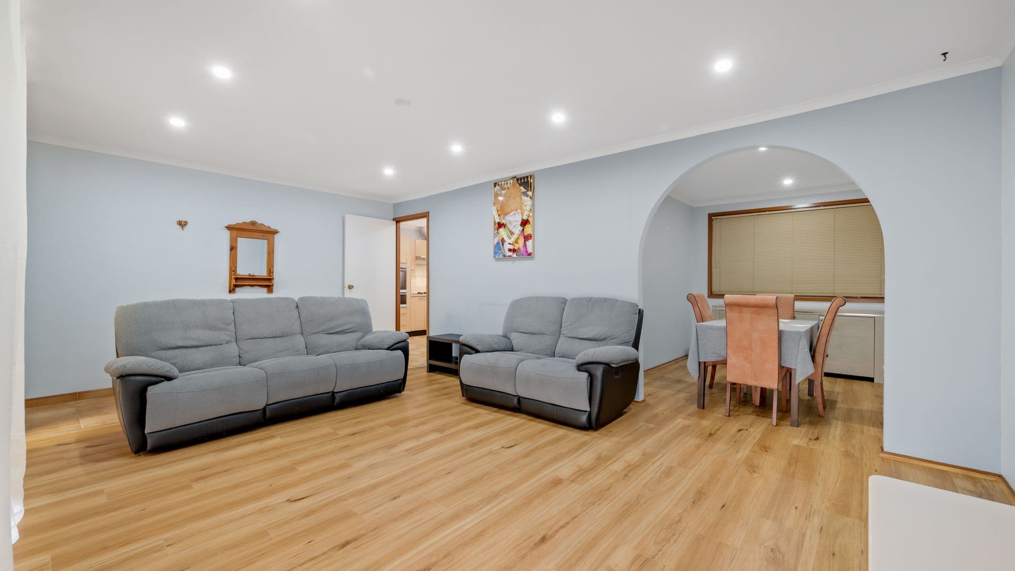15 Anthony Drive, Rosemeadow NSW 2560, Rosemeadow - Thumbnail 3