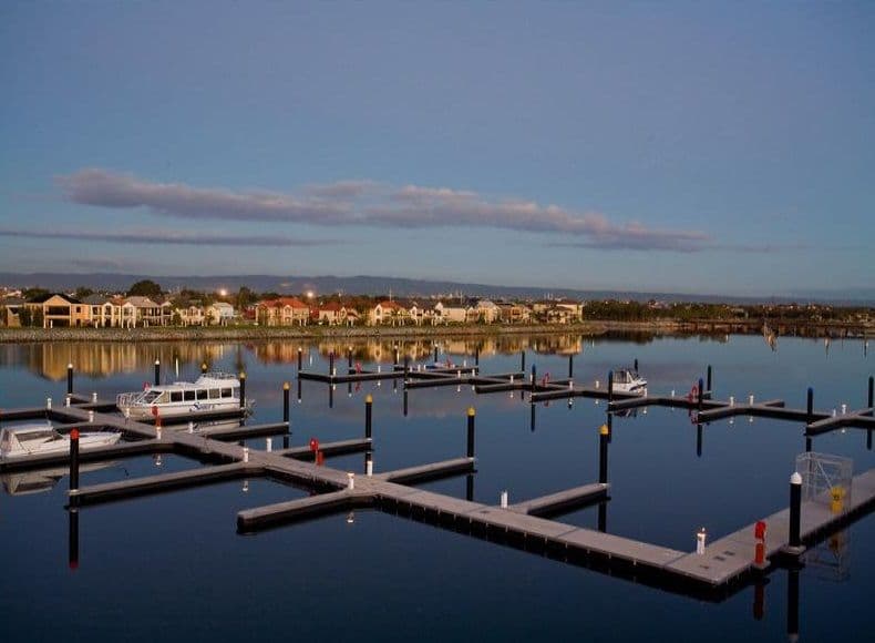 22 Knapman Crescent, Port Adelaide SA 5015, Port Adelaide - Thumbnail 2