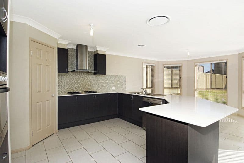 6 Pentonville Parade, CASTLE HILL NSW 2154, Castle Hill - Thumbnail 3
