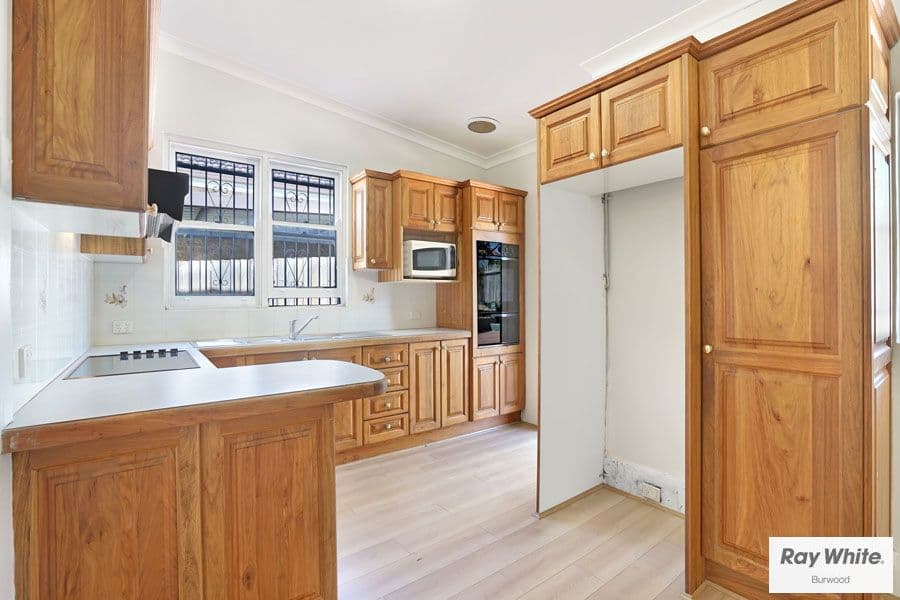 17 Bennett Avenue, Five Dock - Thumbnail 3