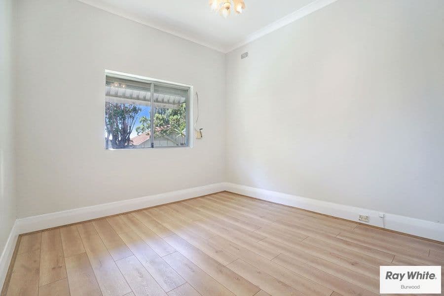 17 Bennett Avenue, Five Dock - Thumbnail 4