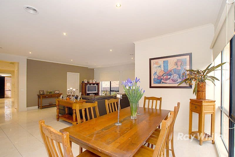 3 Davies Close, WANTIRNA VIC 3152, Wantirna - Thumbnail 8