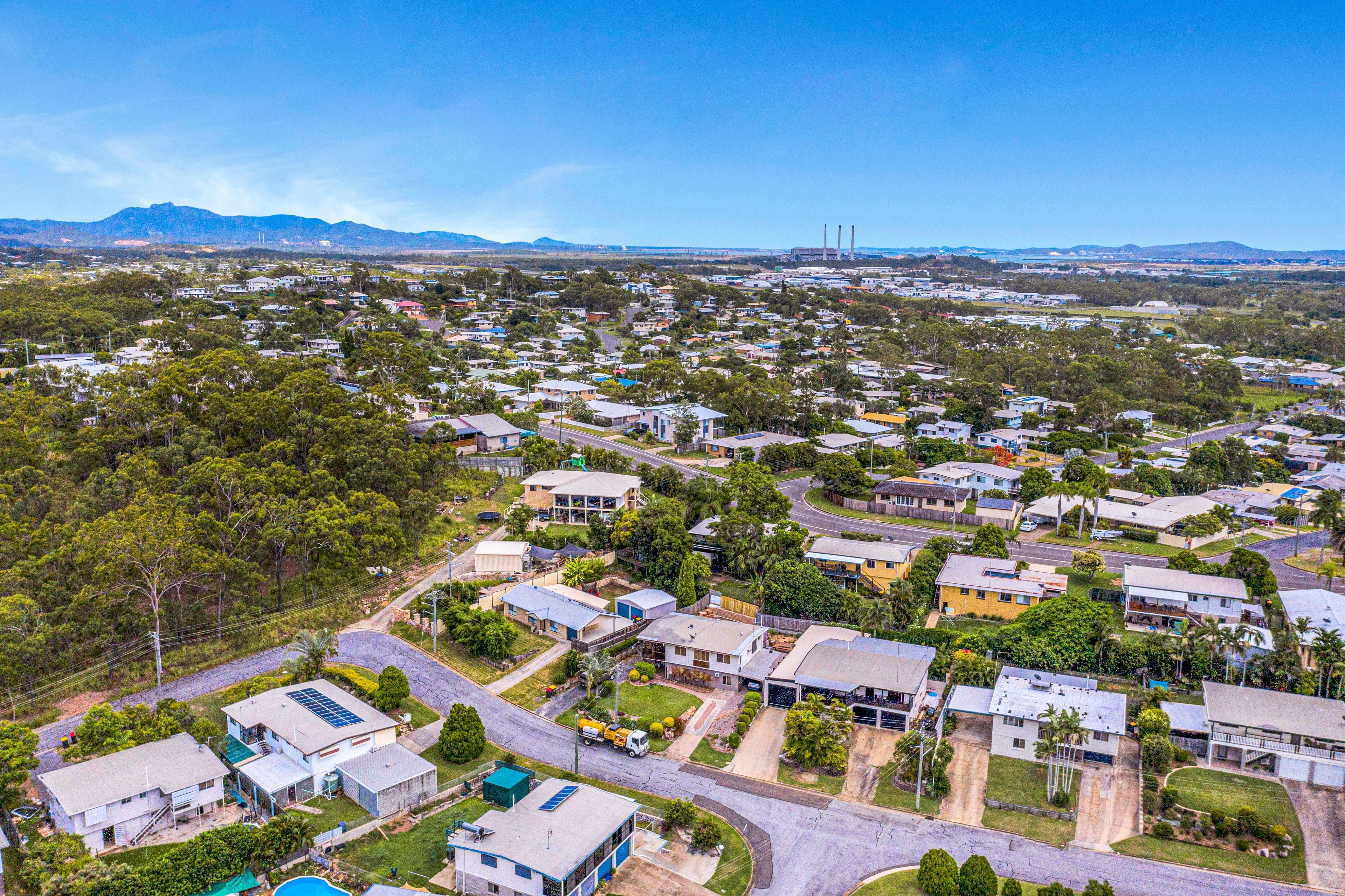 6 Harrier Avenue, New Auckland QLD 4680, New Auckland - Thumbnail 2