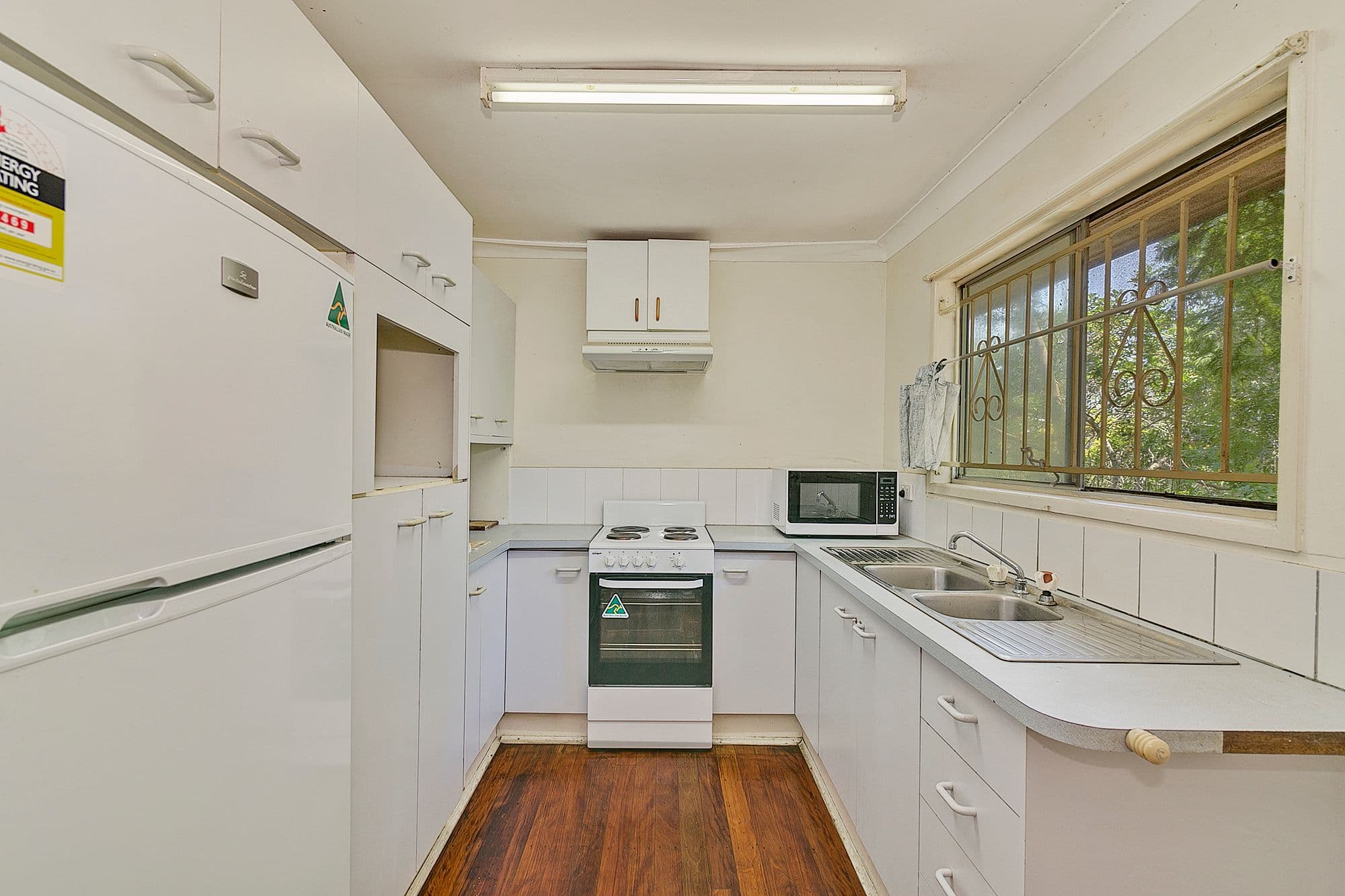 51 Marshall Street, Kingston QLD 4114, Kingston - Thumbnail 3