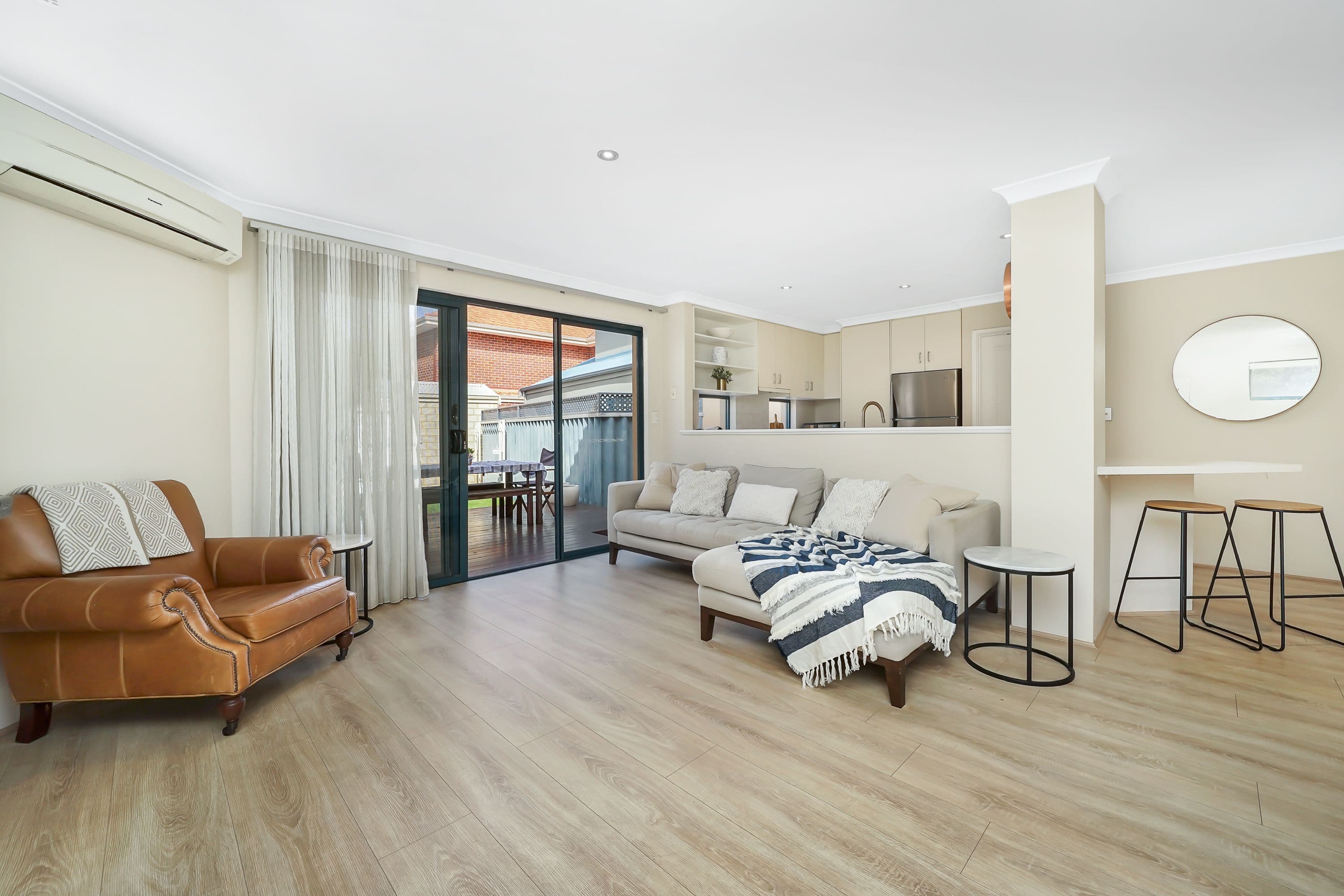 17 Barney Street, Mount Hawthorn WA 6016, Mount Hawthorn - Thumbnail 4