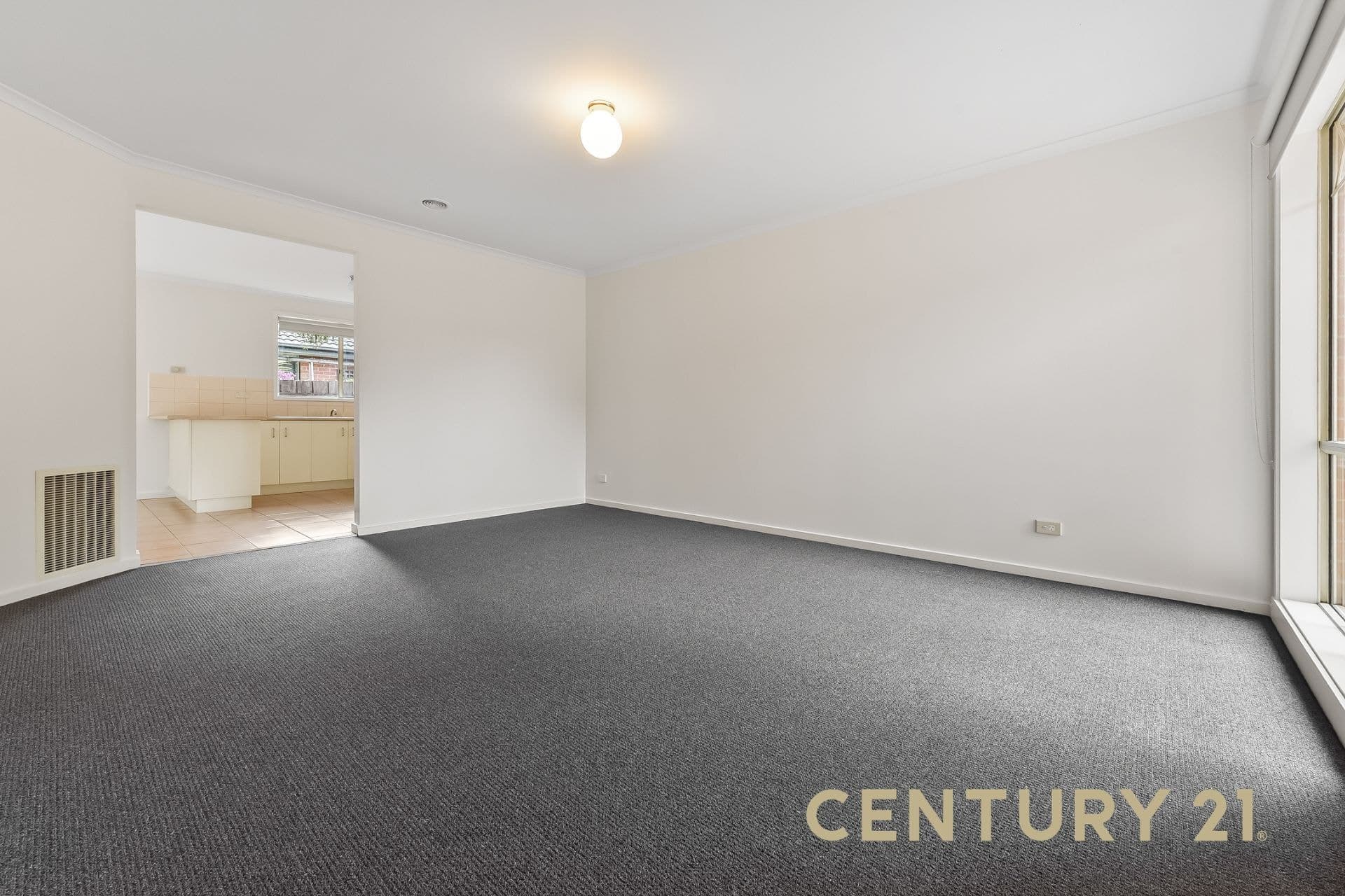 2/10 Turner Close, Springvale, VIC, 3171, Springvale - Thumbnail 2