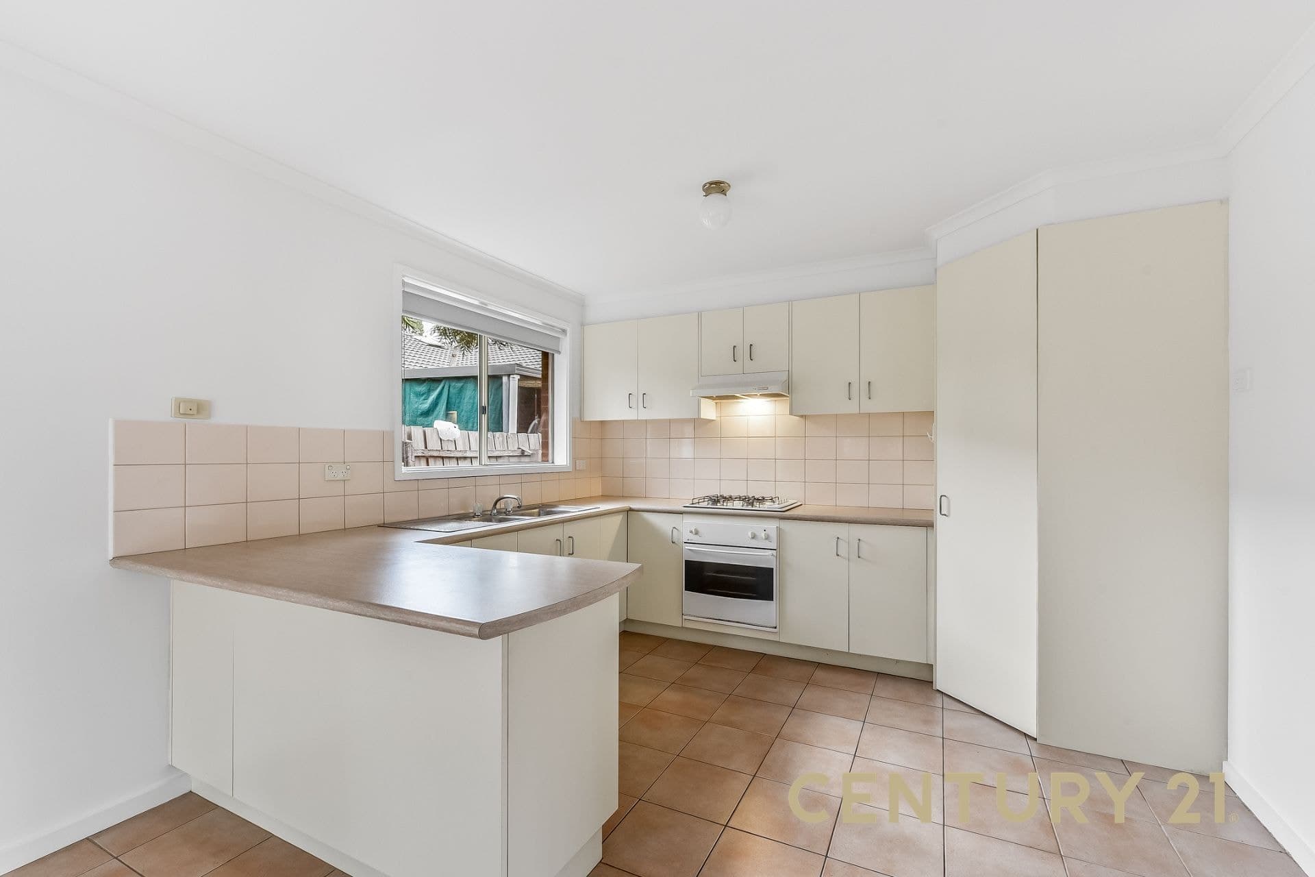 2/10 Turner Close, Springvale, VIC, 3171, Springvale - Thumbnail 4