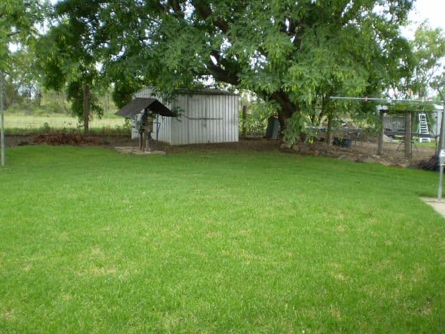100 Pfingst Street, GOONDIWINDI QLD 4390, Goondiwindi - Thumbnail 3