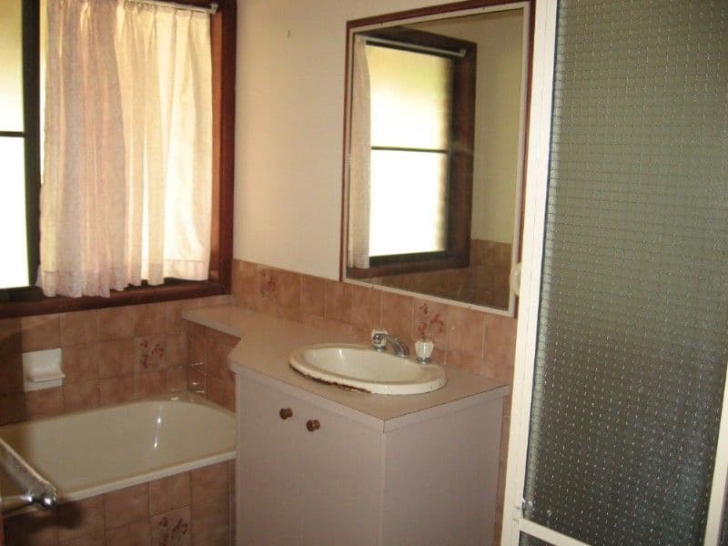 100 Pfingst Street, GOONDIWINDI QLD 4390, Goondiwindi - Thumbnail 5
