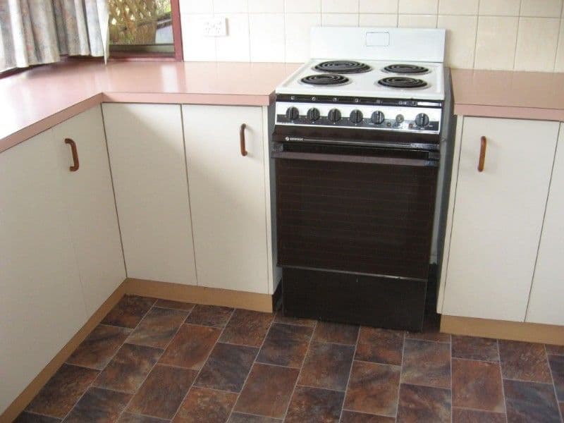 100 Pfingst Street, GOONDIWINDI QLD 4390, Goondiwindi - Thumbnail 7